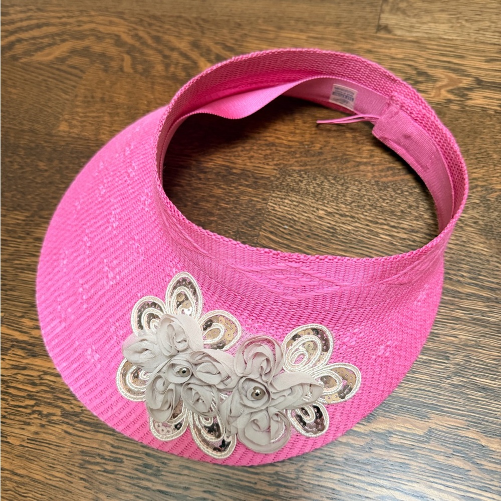 Women’s Pink Sun Visor Cap Hat Like New Condition One Size Adjustable